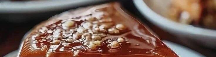 Easy homemade desserts: an addictive combination of chocolate and tropics that will leave you to love